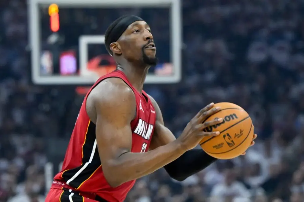 艾伦是现役 艾伦是现役